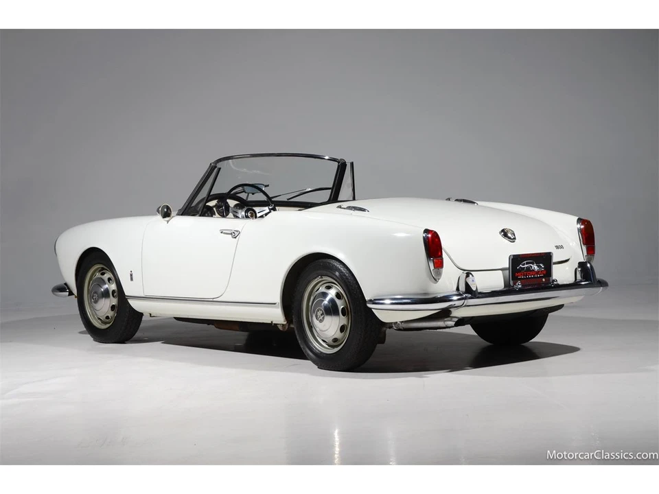 1964 Alfa Romeo Giulia Sprint GT - Image 5 of 31