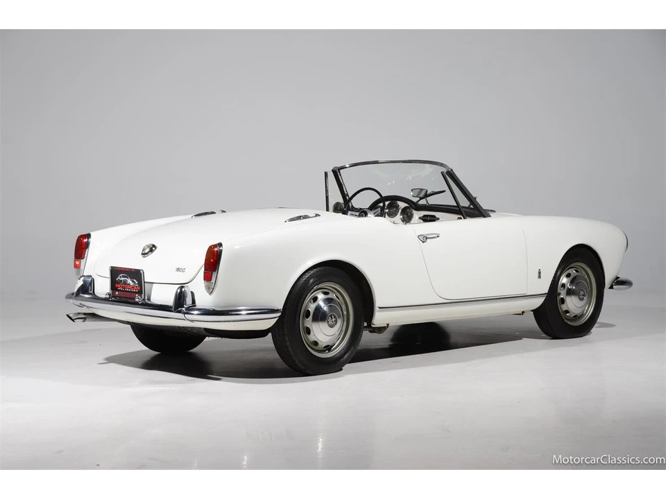 1964 Alfa Romeo Giulia Sprint GT - Image 8 of 31