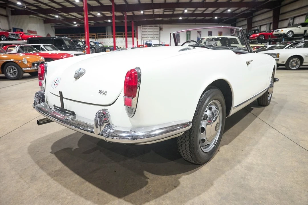 1964 Alfa Romeo Giulia GTC - Image 8 of 21