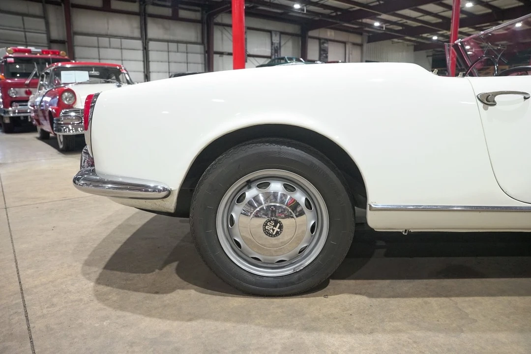 1964 Alfa Romeo Giulia GTC - Image 9 of 21