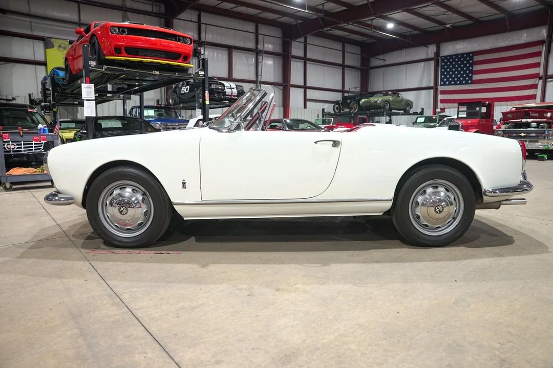 1964 Alfa Romeo Giulia GTC - Image 4 of 21