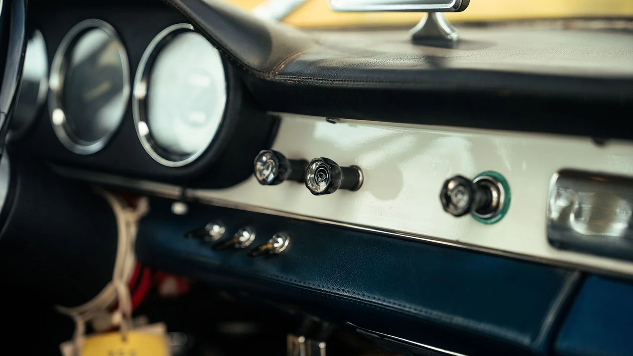 1964 Alfa Romeo Giulietta Sprint Speciale - Image 30 of 31