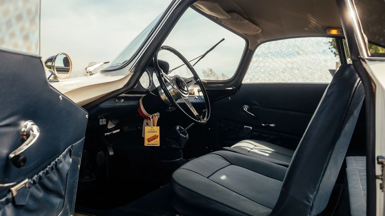 1964 Alfa Romeo Giulietta Sprint Speciale - Image 27 of 31