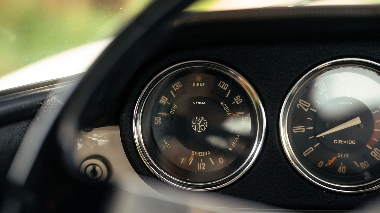 1964 Alfa Romeo Giulietta Sprint Speciale - Image 22 of 31