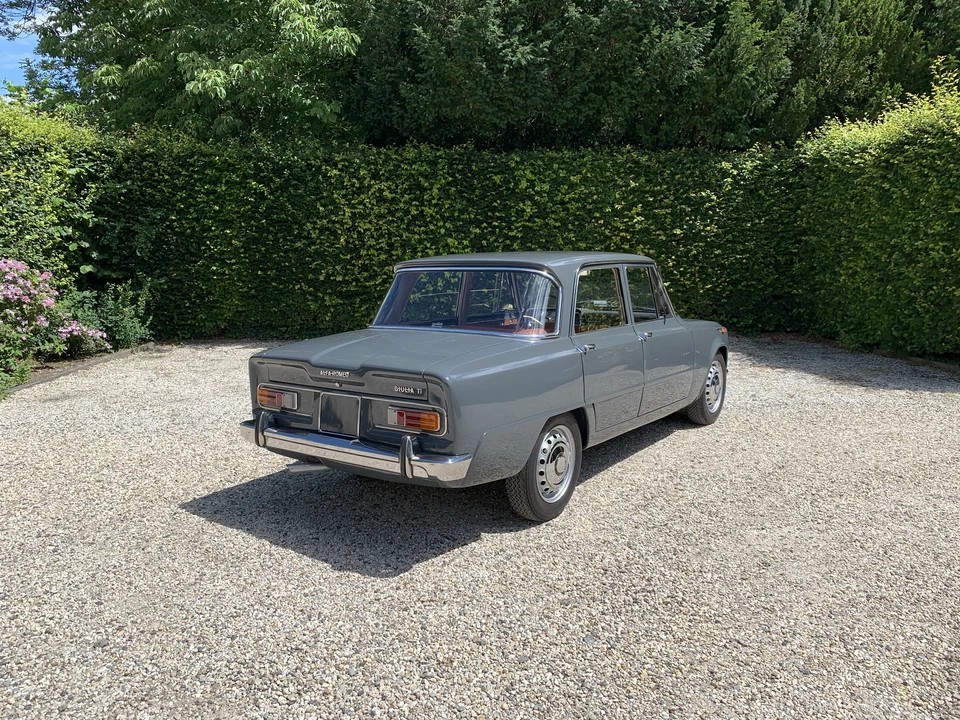 1964 Alfa Romeo 105/115 Series - Image 14 of 31