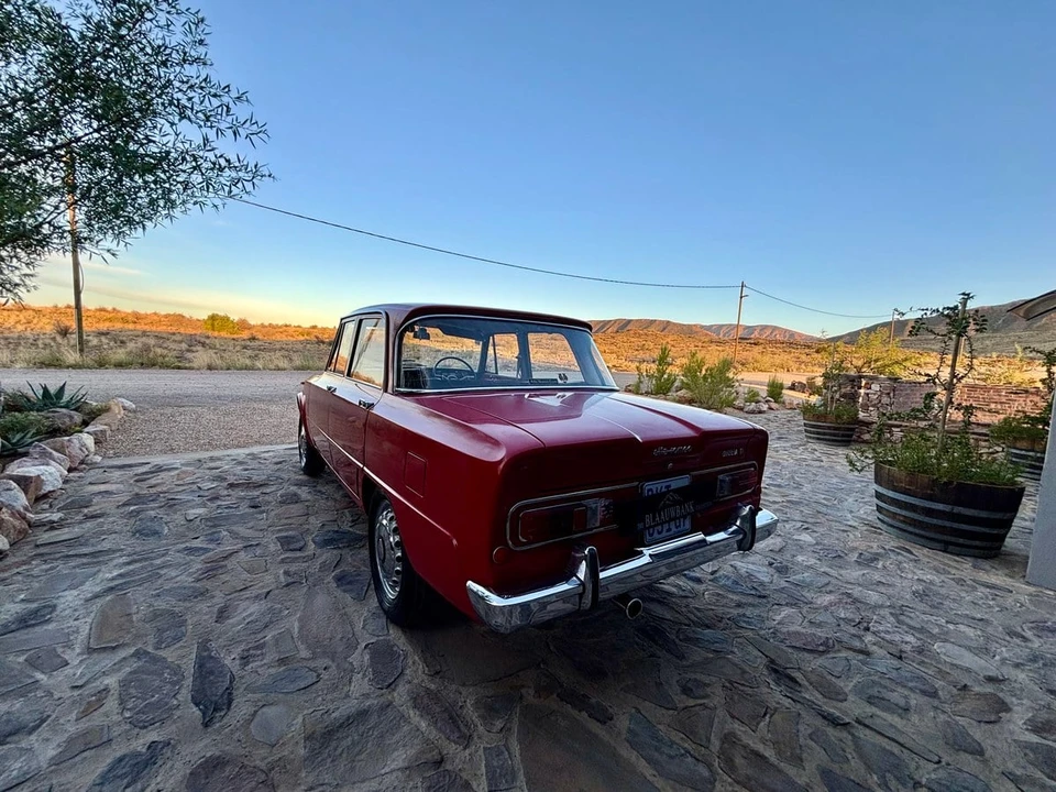 1964 Alfa Romeo Giulia - Image 13 of 31