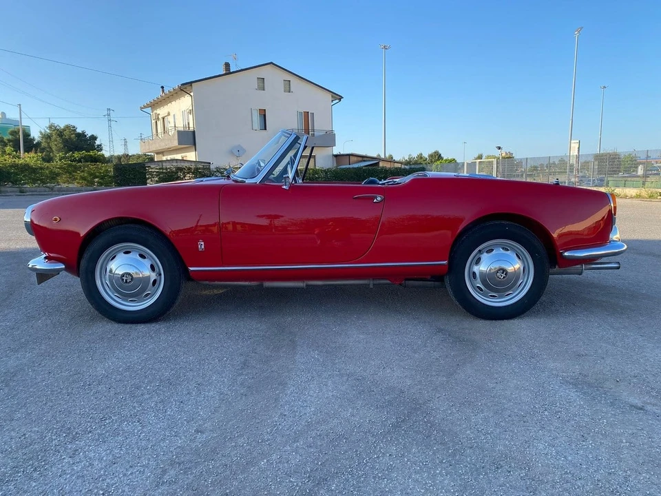 1964 Alfa Romeo Giulia - Image 12 of 30