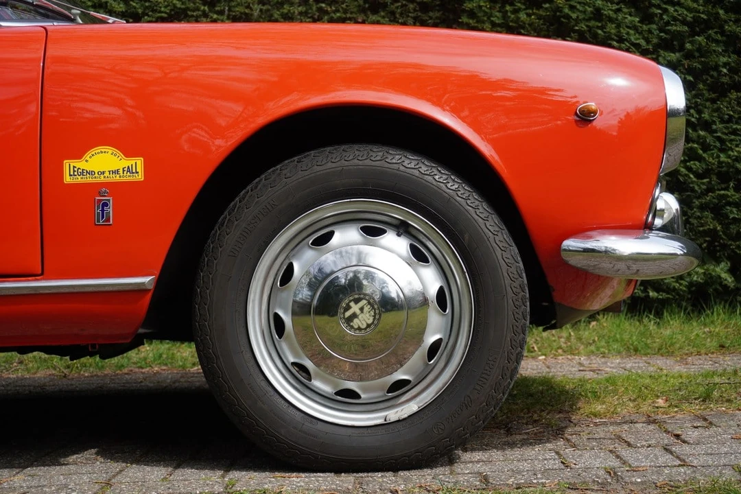 1964 Alfa Romeo Giulia - Image 25 of 30