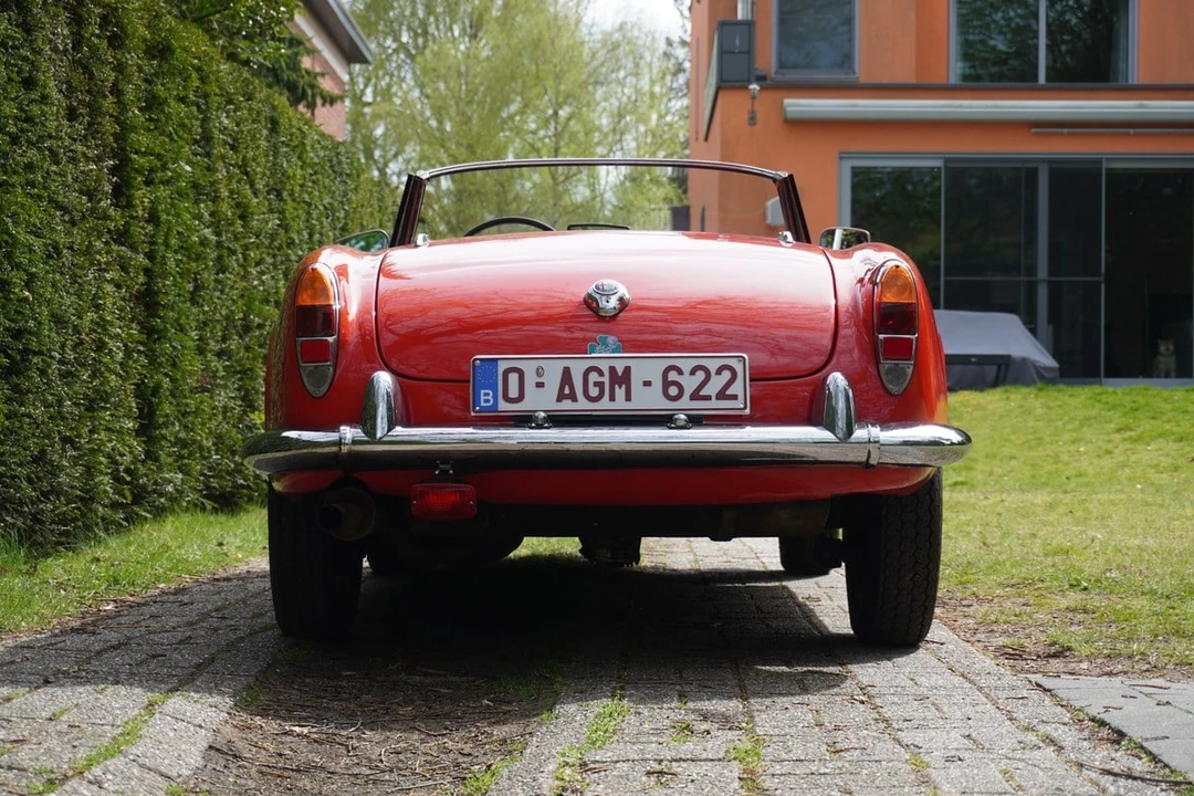 1964 Alfa Romeo Giulia - Image 11 of 31