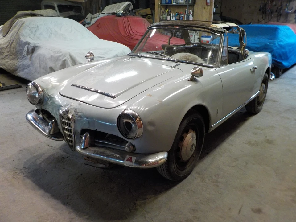 1964 Alfa Romeo Giulietta - Image 17 of 31