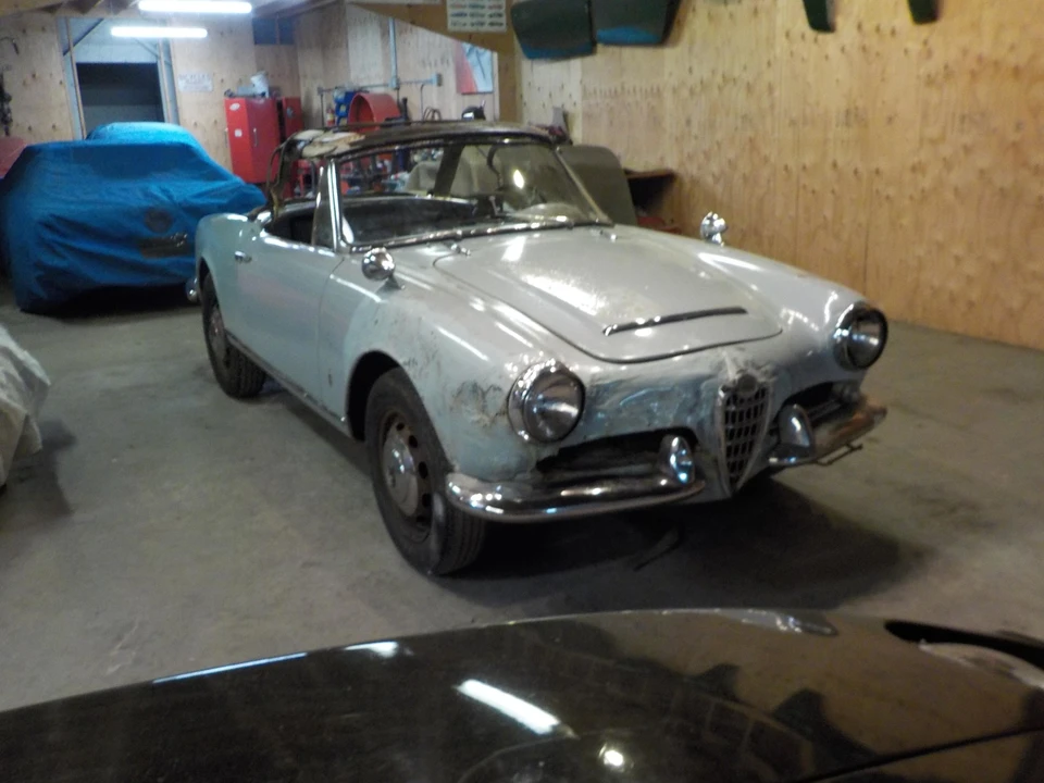1964 Alfa Romeo Giulietta - Image 15 of 31