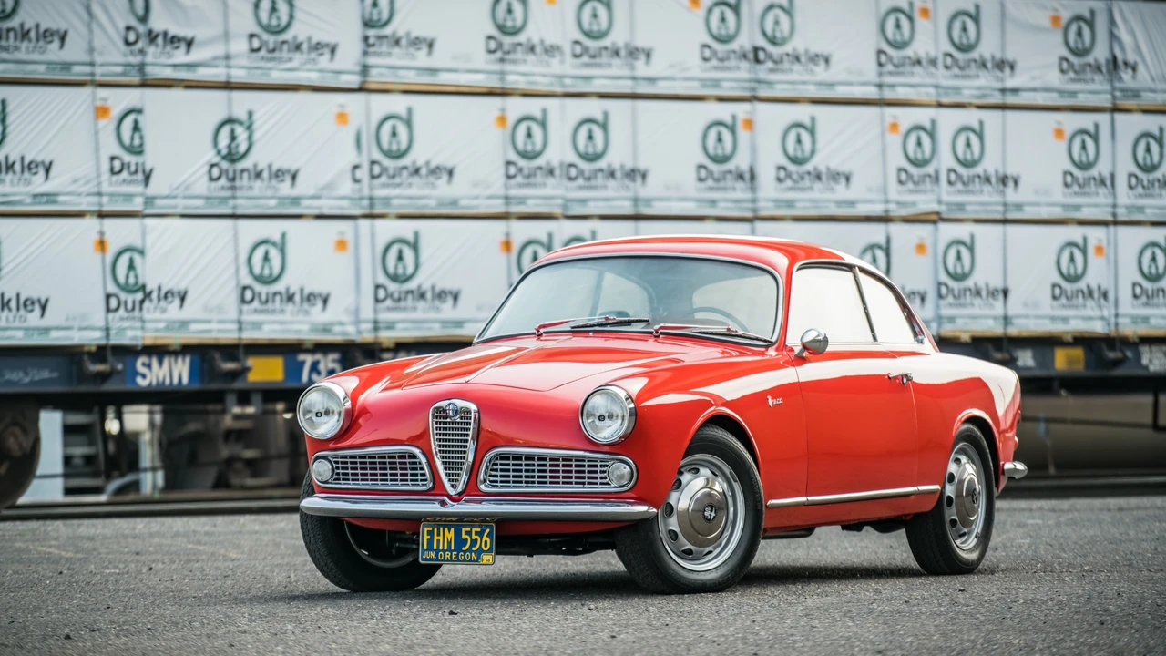 1964 Alfa Romeo Giulia Sprint GT - Image 2 of 31