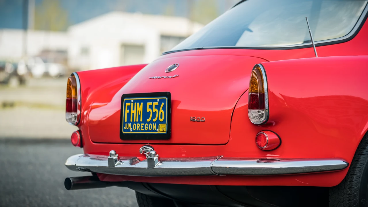 1964 Alfa Romeo Giulia Sprint GT - Image 26 of 31
