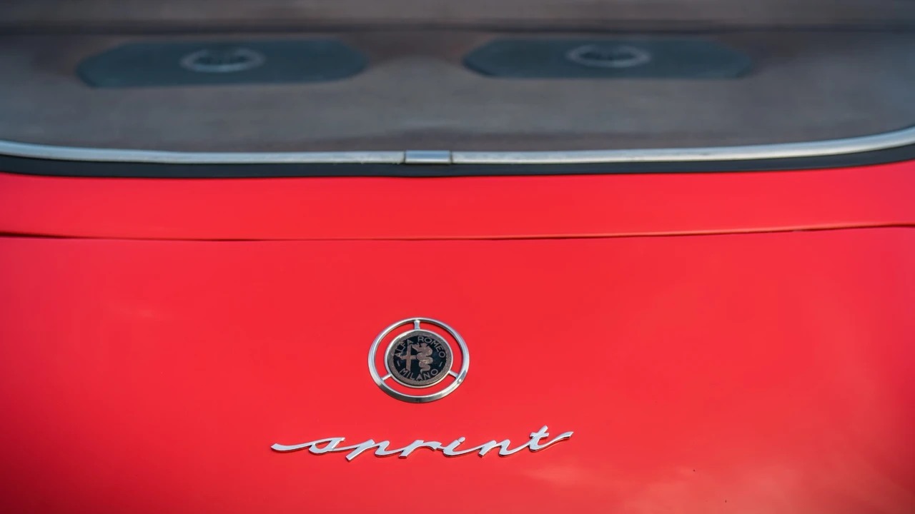 1964 Alfa Romeo Giulia Sprint GT - Image 28 of 31