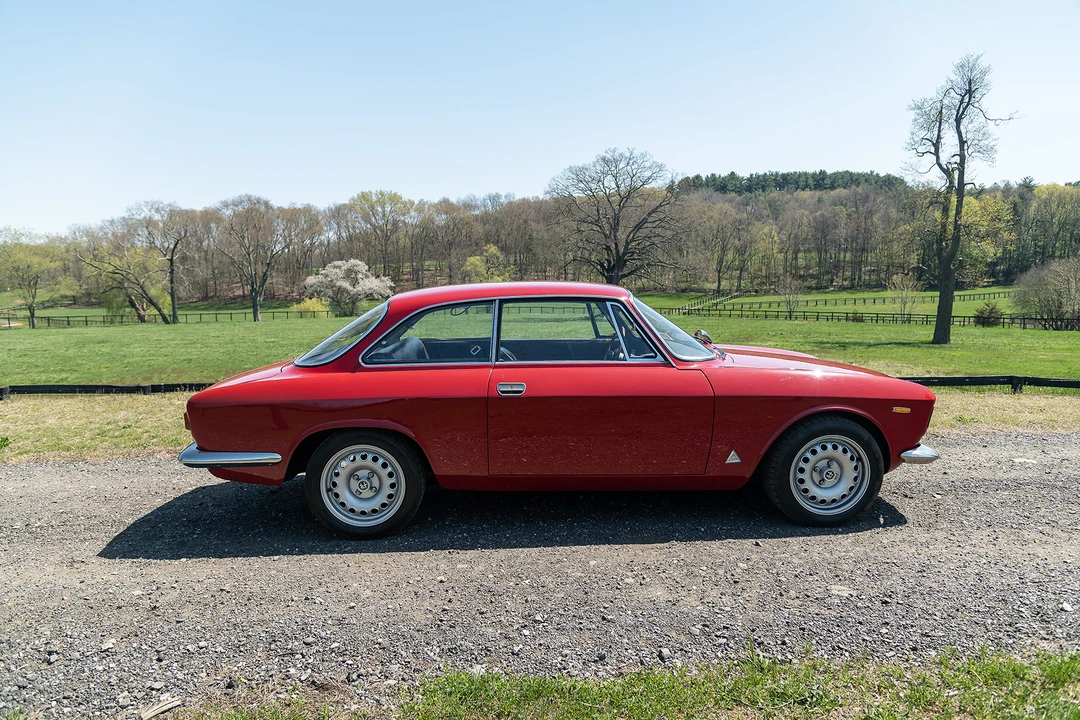 1964 Alfa Romeo Giulia Sprint GT - Image 23 of 31