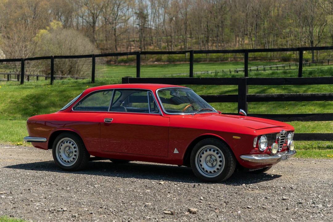 1964 Alfa Romeo Giulia Sprint GT - Image 17 of 31