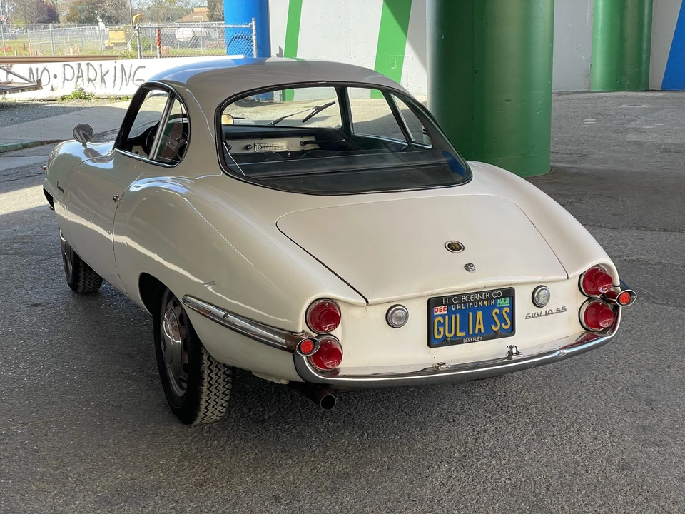 1964 Alfa Romeo Giulietta Sprint Speciale - Image 27 of 31
