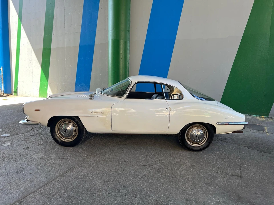 1964 Alfa Romeo Giulietta Sprint Speciale - Image 9 of 31