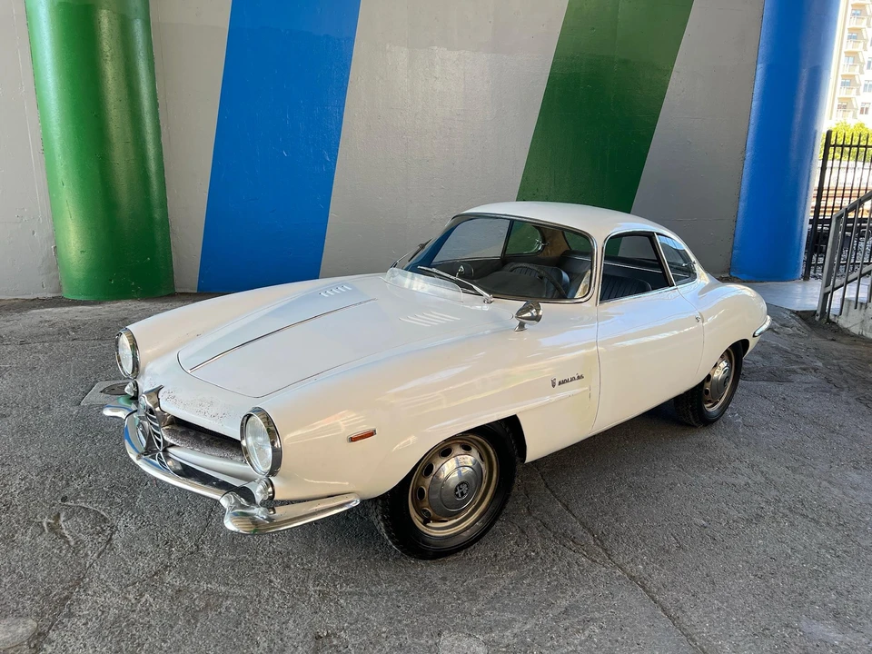 1964 Alfa Romeo Giulietta Sprint Speciale - Image 5 of 31