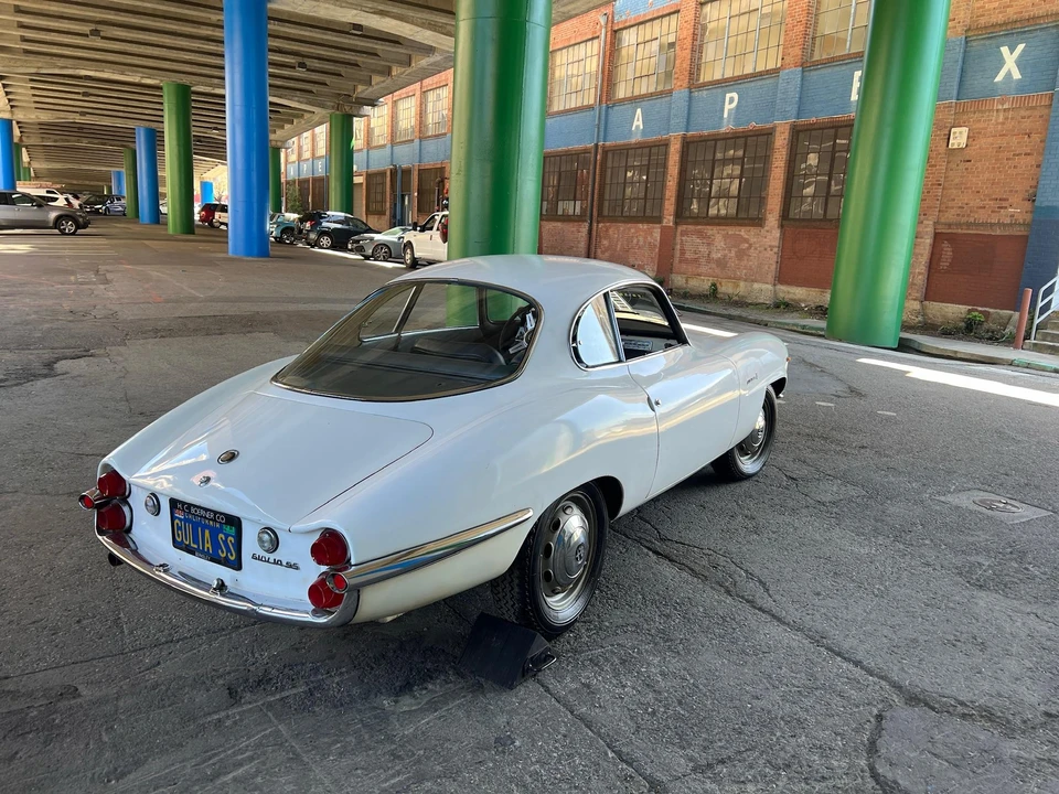 1964 Alfa Romeo Giulietta Sprint Speciale - Image 30 of 31