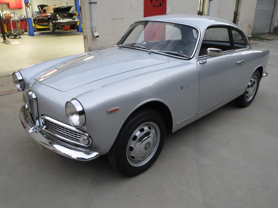 1964 Alfa Romeo Giulietta - Image 7 of 31