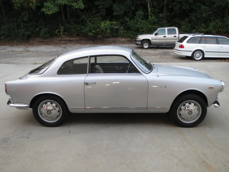 1964 Alfa Romeo Giulietta - Image 14 of 31