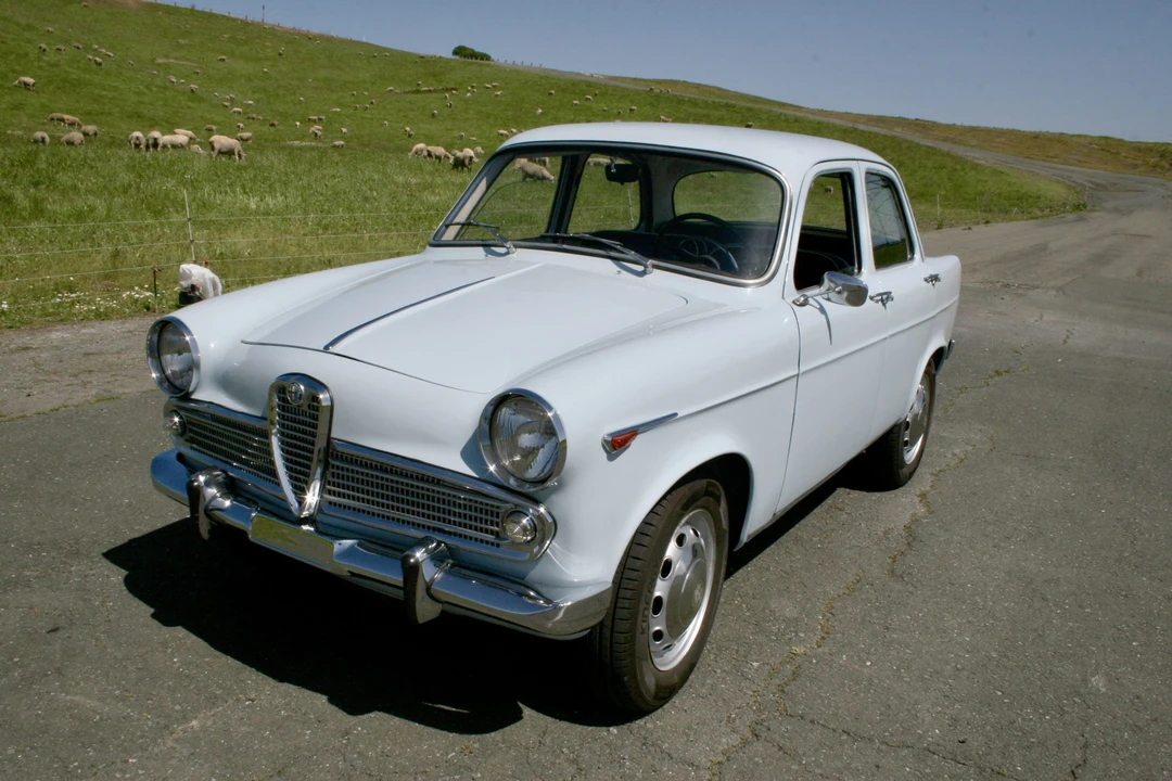 1964 Alfa Romeo Giulietta - Image 8 of 31