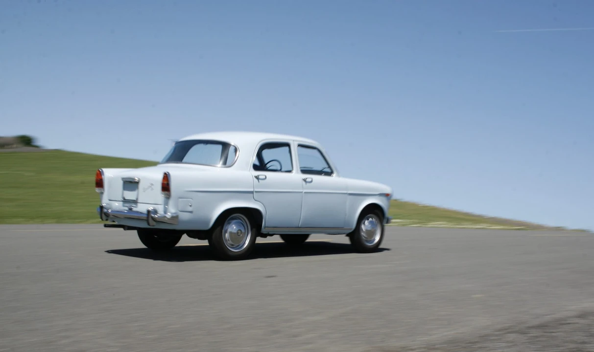 1964 Alfa Romeo Giulietta - Image 25 of 31