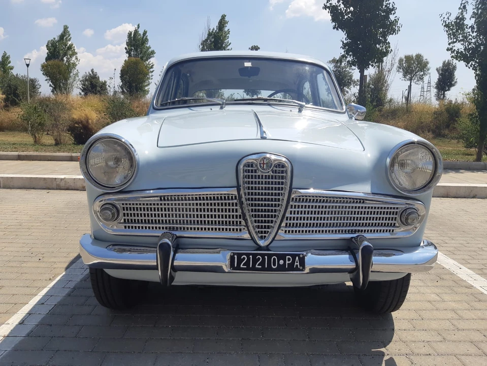 1964 Alfa Romeo Giulietta - Image 13 of 31