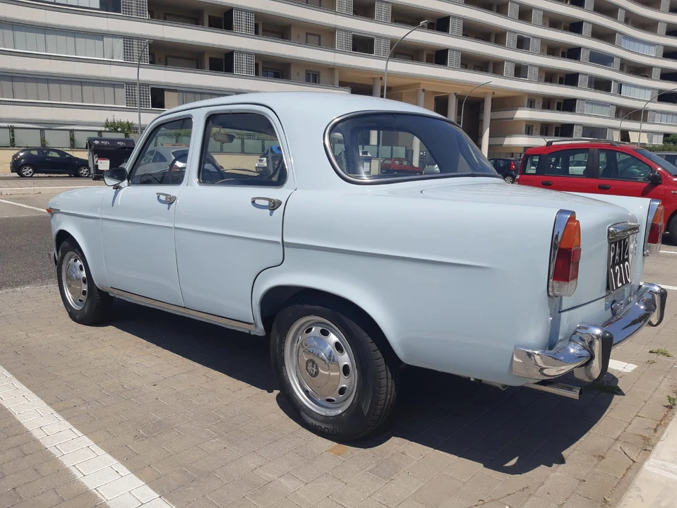 1964 Alfa Romeo Giulietta - Image 8 of 31