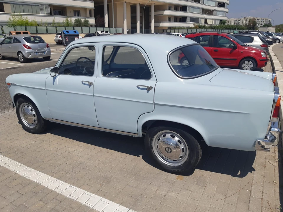 1964 Alfa Romeo Giulietta - Image 7 of 31
