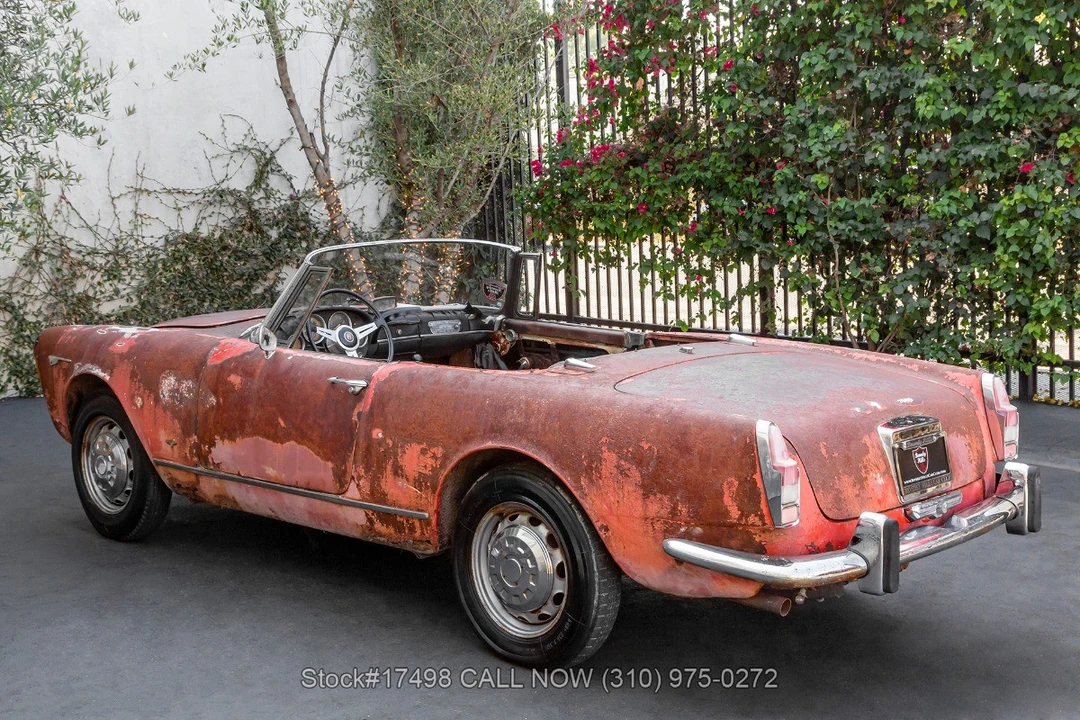 1964 Alfa Romeo 105/115 Series Spider - Image 8 of 31