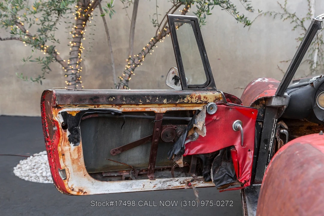 1964 Alfa Romeo 105/115 Series Spider - Image 17 of 31