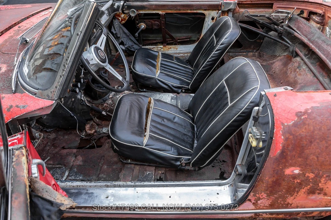 1964 Alfa Romeo 105/115 Series Spider - Image 18 of 31