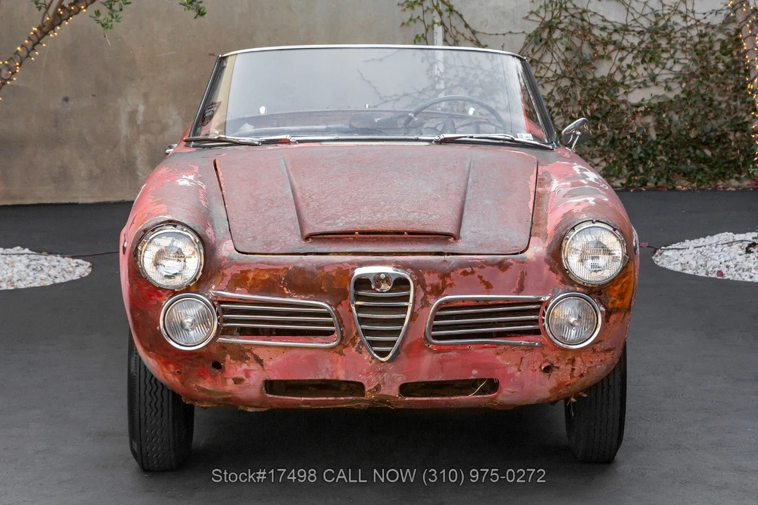 1964 Alfa Romeo 105/115 Series Spider - Image 2 of 31