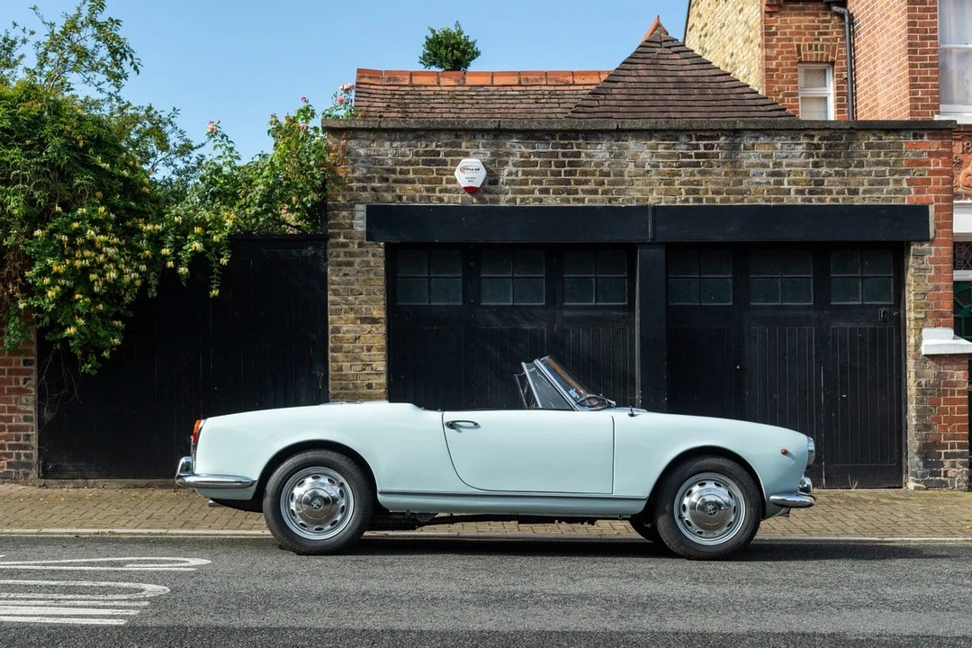 1964 Alfa Romeo Giulia GTC - Image 19 of 30