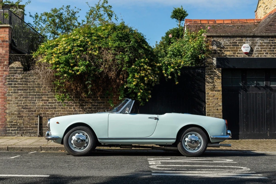 1964 Alfa Romeo Giulia GTC - Image 10 of 30