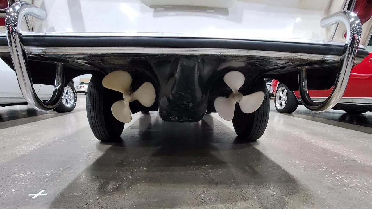 1964 Amphicar Model 770 - Image 9 of 10