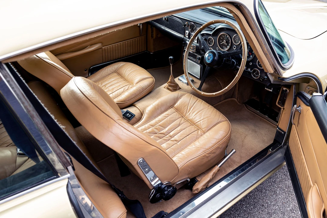 1964 Peugeot 504 - Image 10 of 24