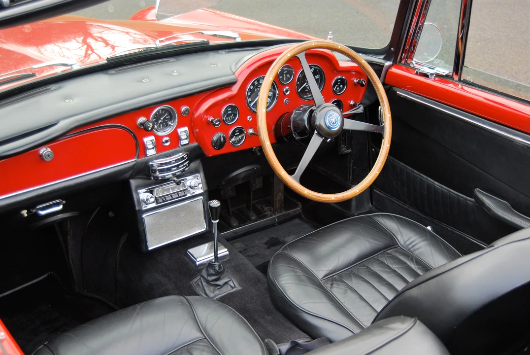 1964 Aston Martin DB5 Convertible - Image 8 of 15