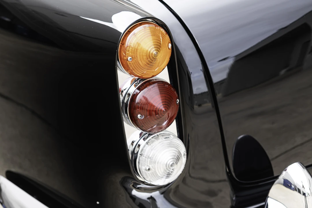 1964 Aston Martin DB5 Convertible - Image 17 of 31