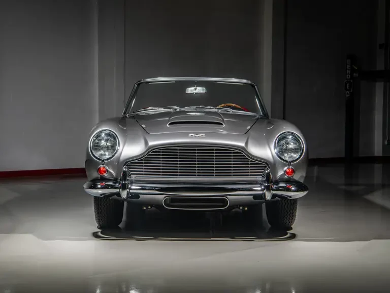 1964 Aston Martin DB5 Convertible - Image 9 of 31
