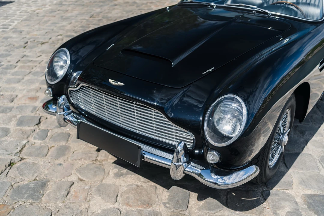 1964 Aston Martin DB5 Convertible - Image 17 of 31