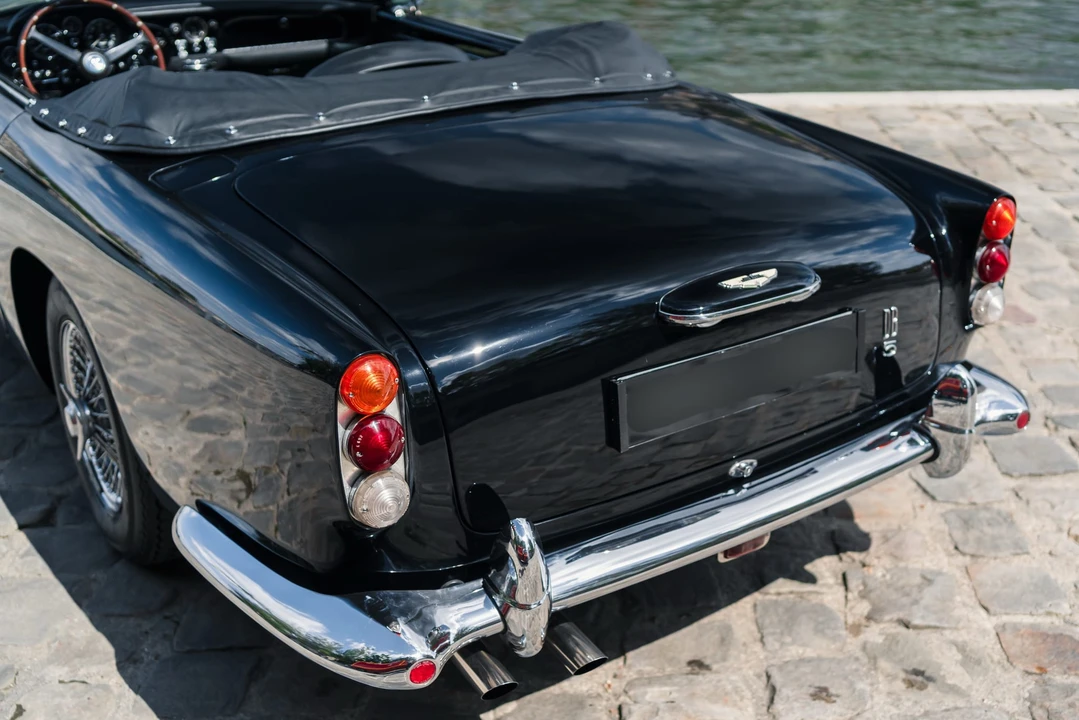 1964 Aston Martin DB5 Convertible - Image 24 of 31
