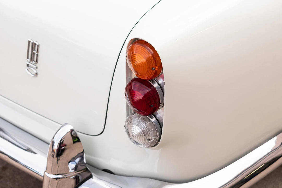 1964 Aston Martin DB5 - Image 17 of 31