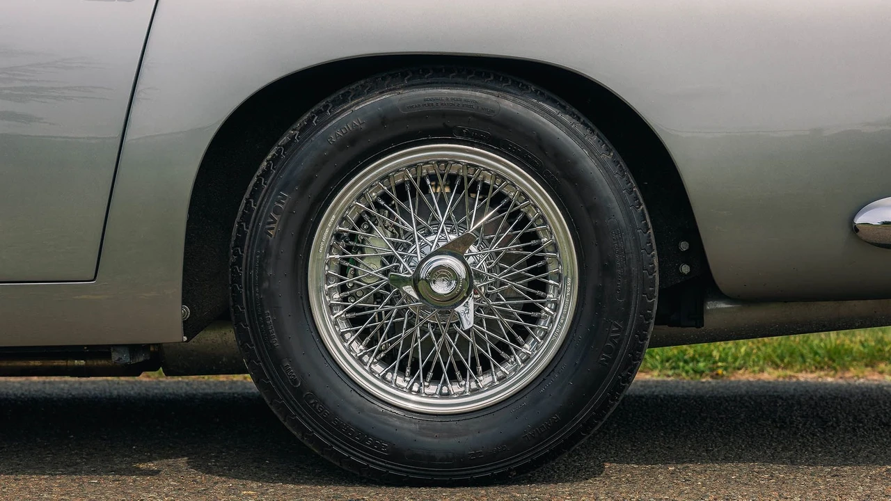 1964 Aston Martin DB5 - Image 26 of 31