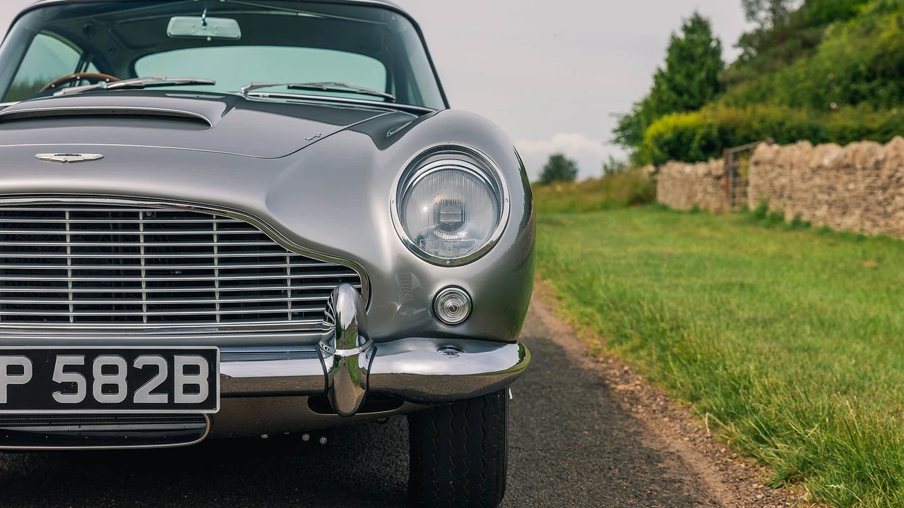 1964 Aston Martin DB5 - Image 13 of 31
