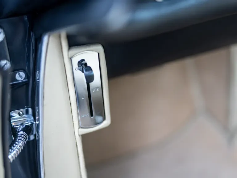 1964 Aston Martin DB5 - Image 29 of 31