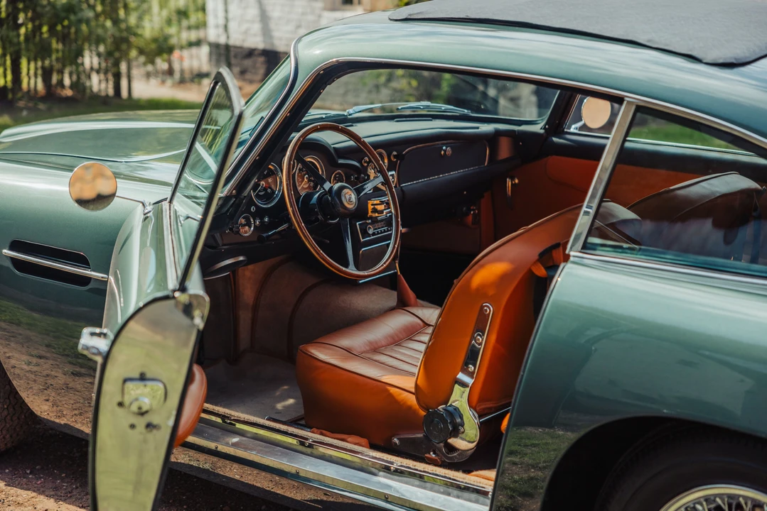 1964 Aston Martin DB5 - Image 25 of 31
