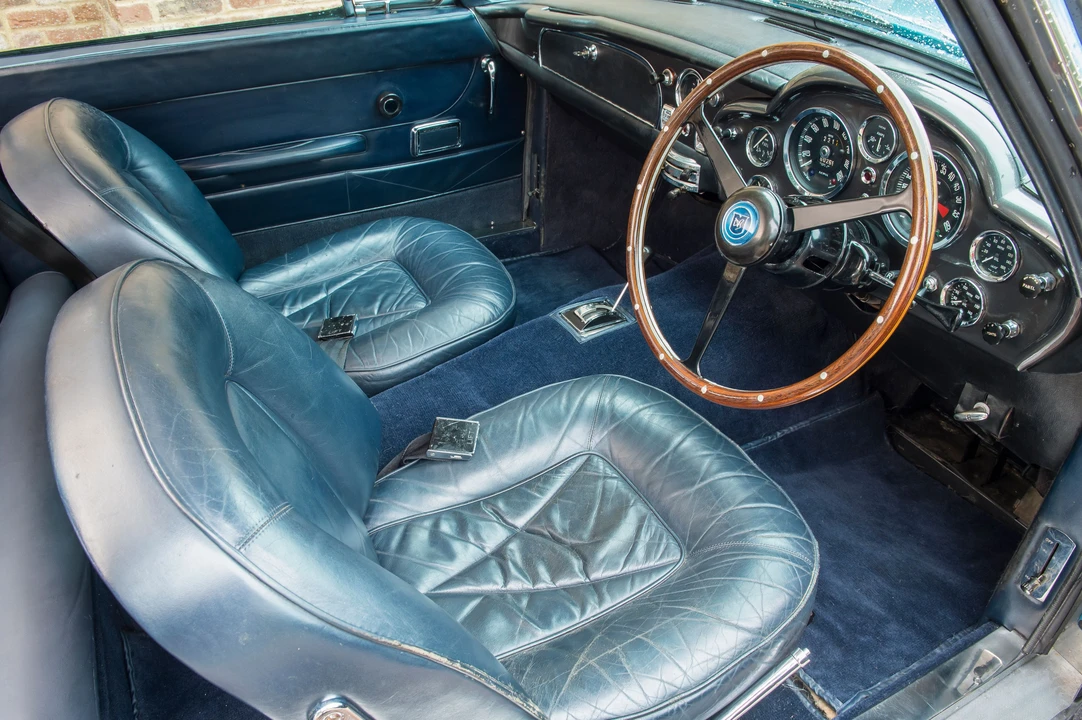 1964 Aston Martin DB6 - Image 9 of 31